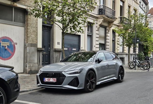 Audi RS6 Avant C8