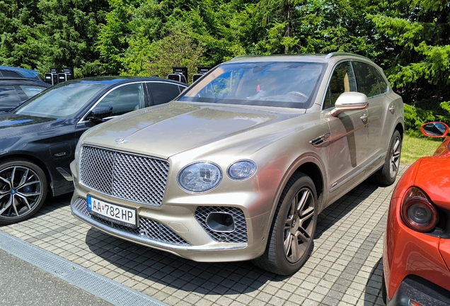 Bentley Bentayga Azure