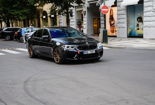 BMW M5 F90