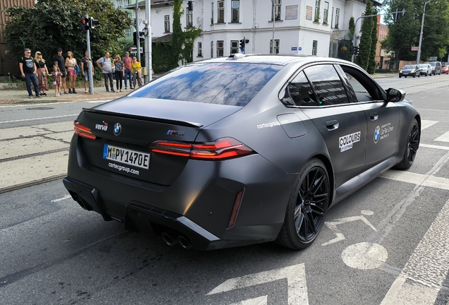 BMW M5 G90