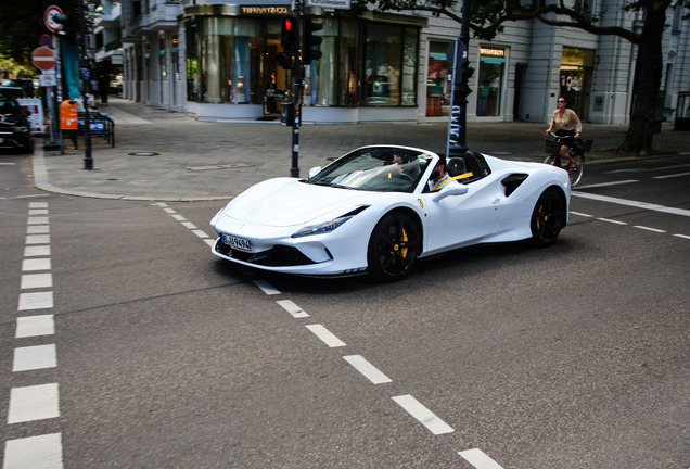 Ferrari F8 Spider