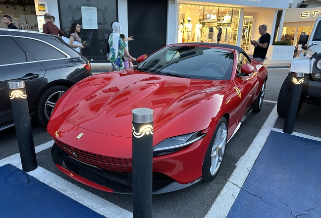 Ferrari Roma Spider