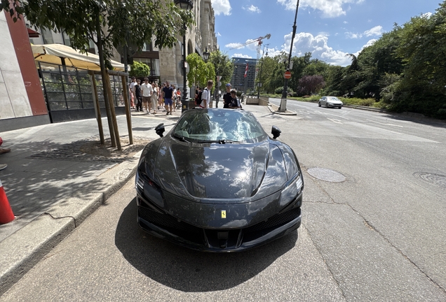 Ferrari SF90 Spider