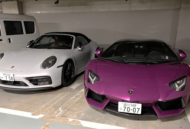 Lamborghini Aventador LP700-4 Roadster
