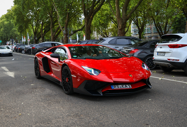 Lamborghini Aventador LP750-4 SuperVeloce