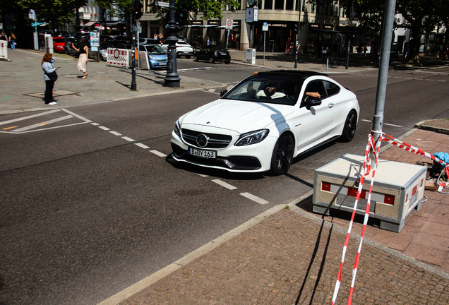 Mercedes-AMG C 63 S Coupé C205