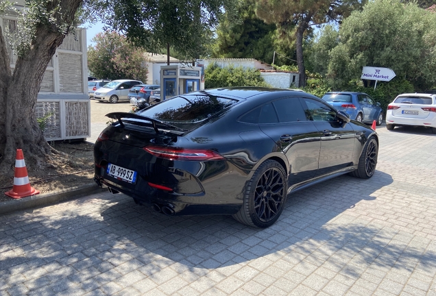 Mercedes-AMG GT 63 S X290