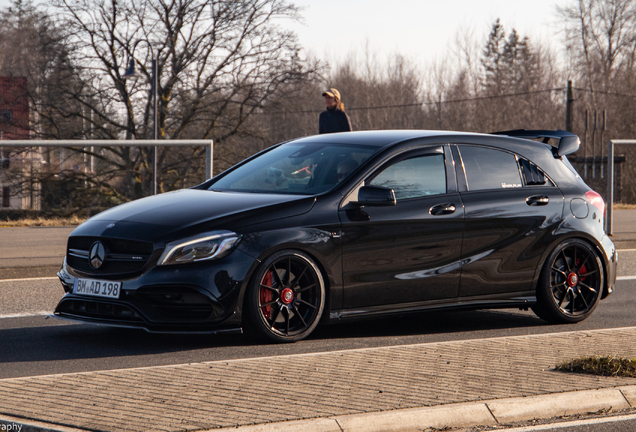 Mercedes-Benz A 45 AMG