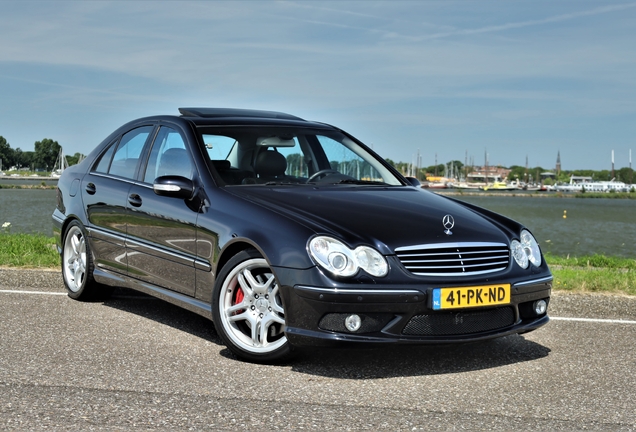 Mercedes-Benz C 55 AMG