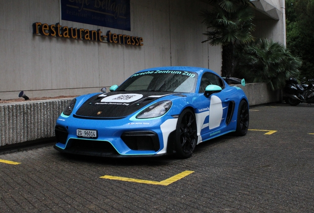 Porsche 718 Cayman GT4 RS Weissach Package