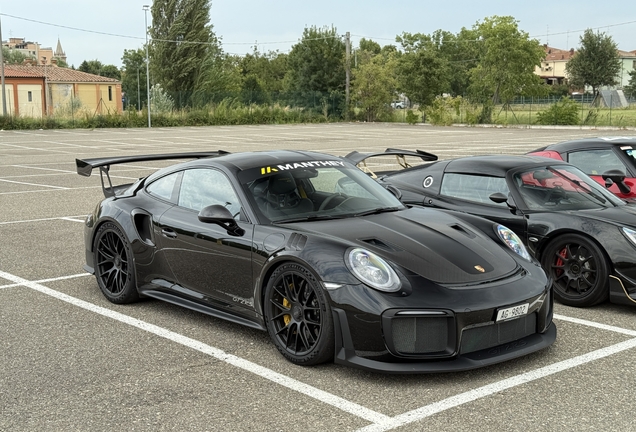 Porsche 991 GT2 RS Weissach Package