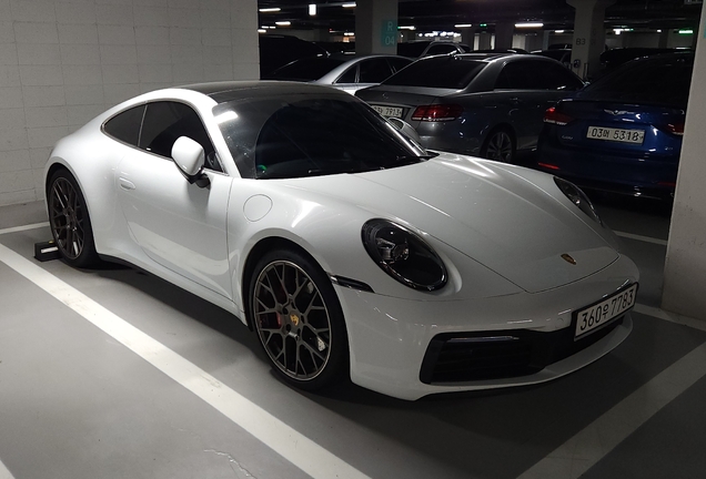 Porsche 992 Carrera S