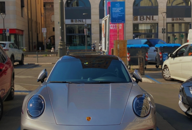 Porsche 992 Carrera S