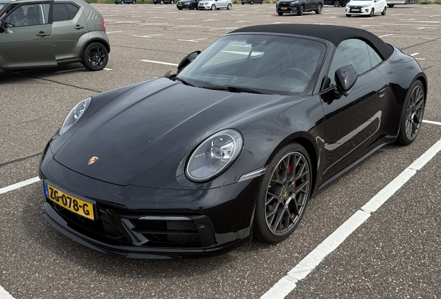 Porsche 992 Carrera S Cabriolet