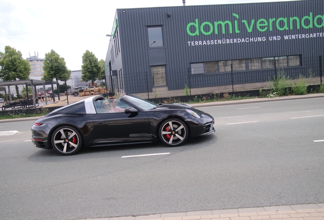 Porsche 992 Targa 4S