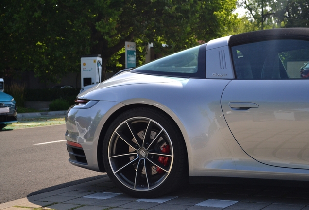 Porsche 992 Targa 4S