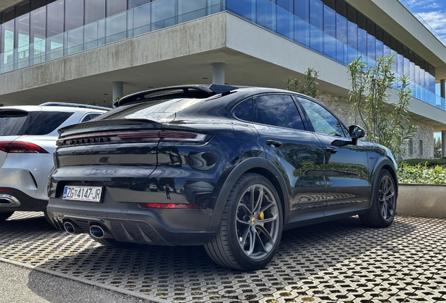 Porsche Cayenne Coupé Turbo E-Hybrid