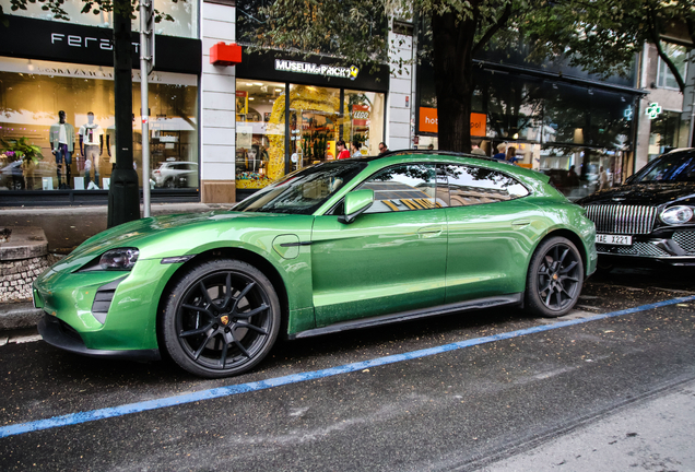 Porsche Taycan GTS Sport Turismo