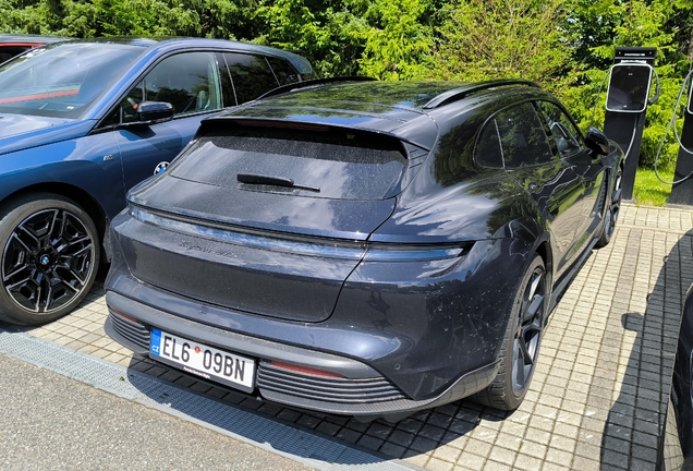 Porsche Taycan GTS Sport Turismo