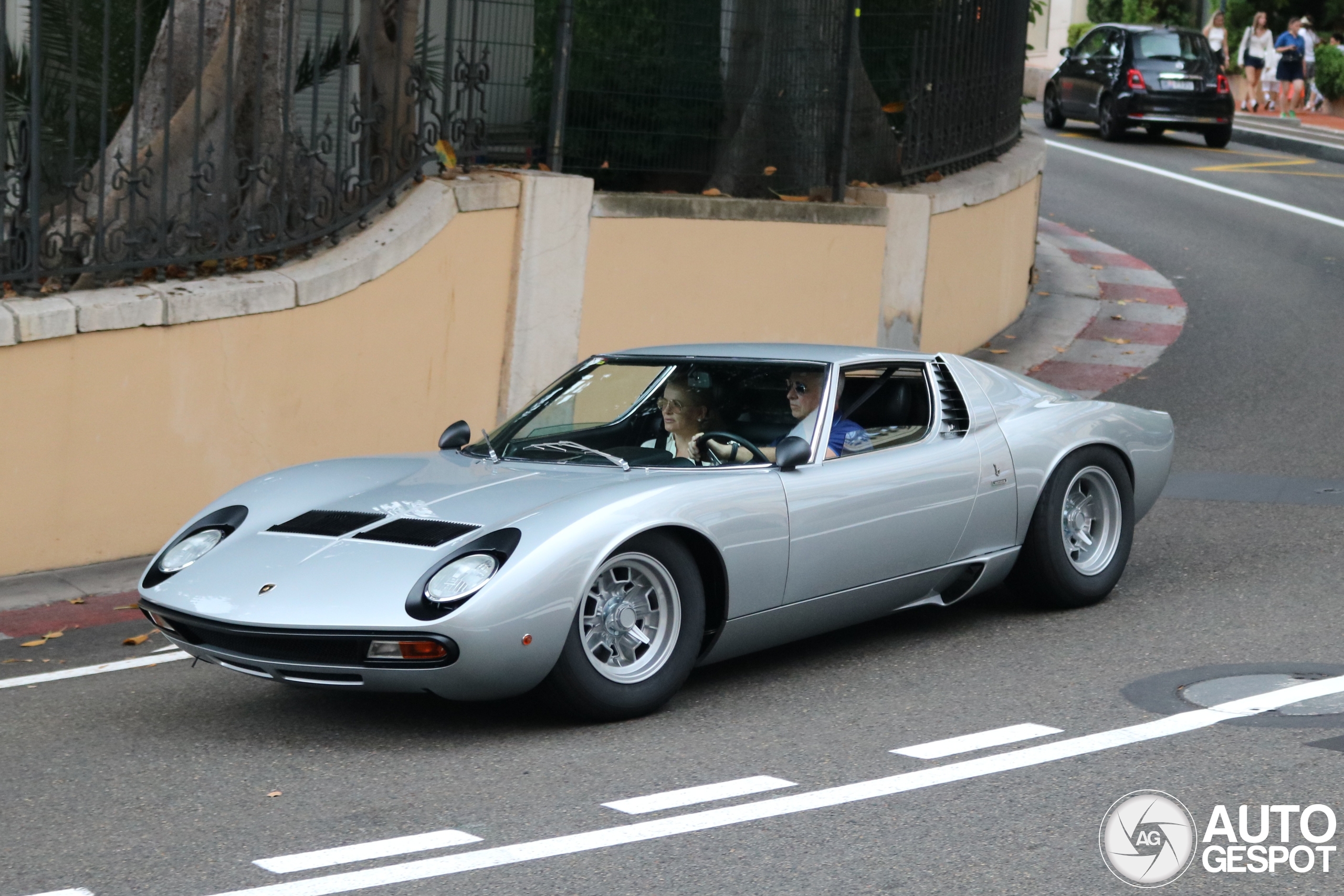 Lamborghini Miura P400 SV