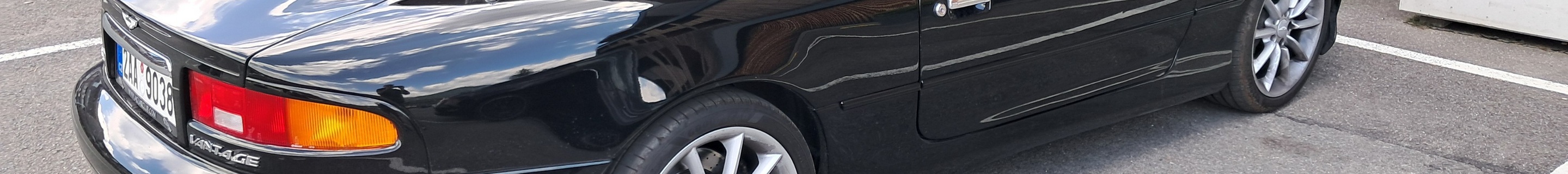 Aston Martin DB7 Vantage