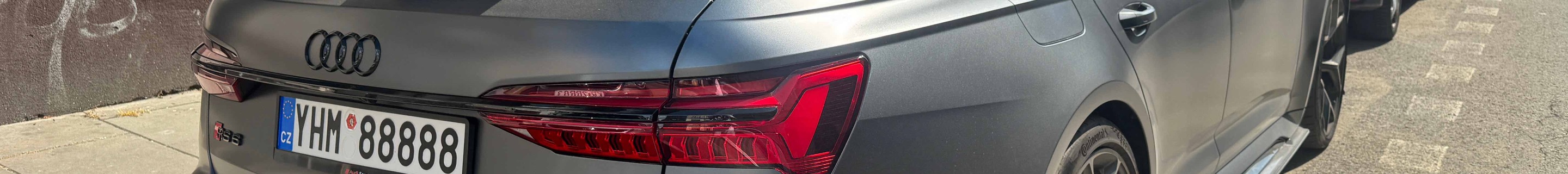 Audi RS6 Avant C8
