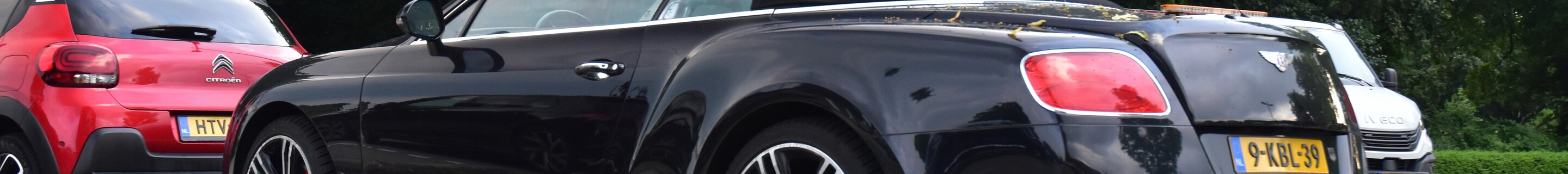 Bentley Continental GTC V8