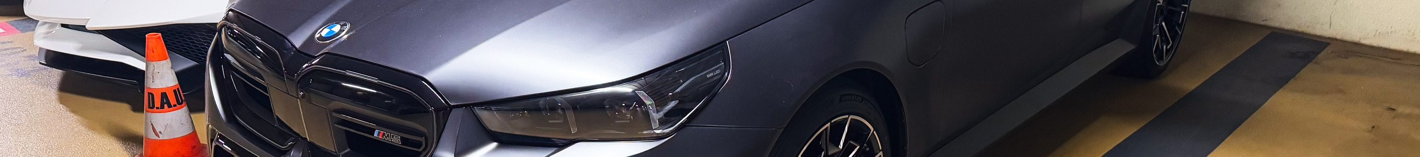 BMW M5 G90