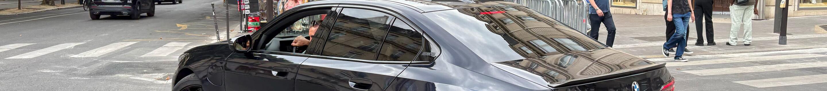BMW M5 G90