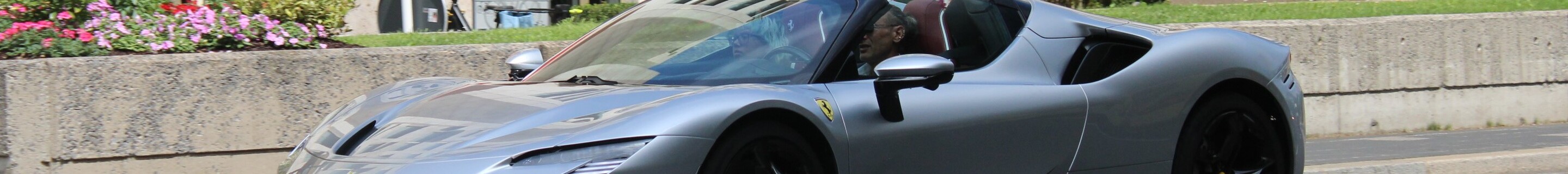 Ferrari SF90 Spider