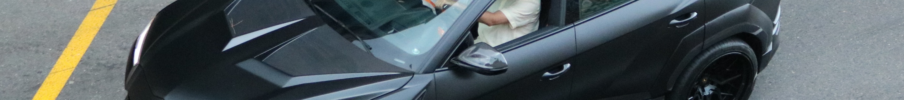 Lamborghini Urus 1016 Industries