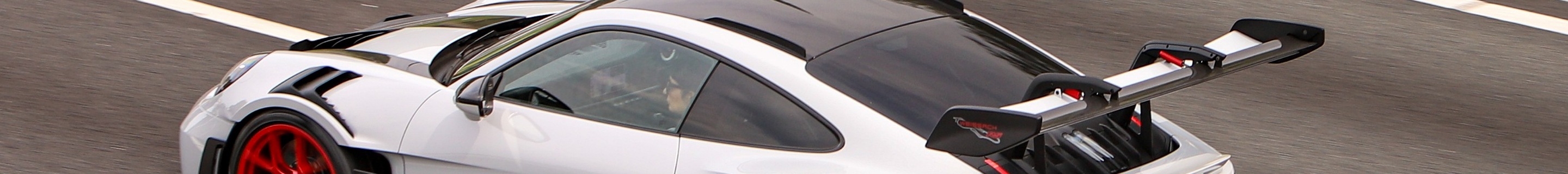 Porsche 992 GT3 RS MkI Weissach Package
