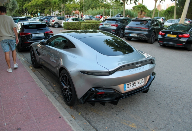 Aston Martin V8 Vantage 2018