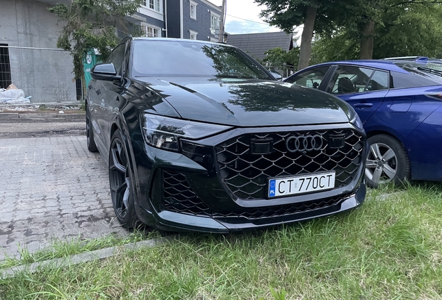 Audi RS Q8 2024