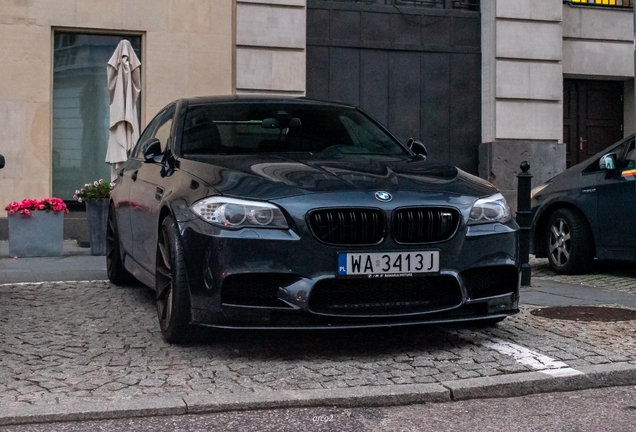 BMW M5 F10 2011