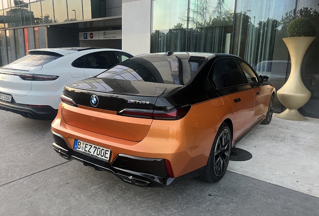BMW M760e xDrive