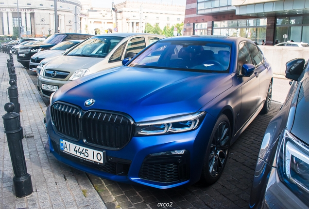 BMW M760Li xDrive