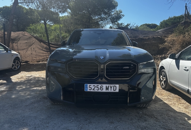 BMW XM G09