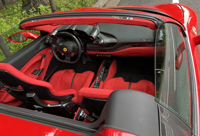 Ferrari F8 Spider