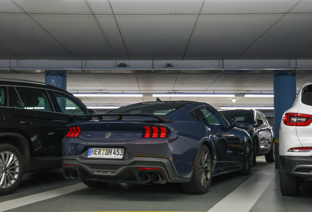 Ford Mustang Dark Horse 2024