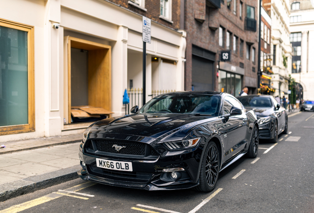 Ford Mustang GT 2015