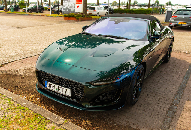 Jaguar F-TYPE R75 Convertible