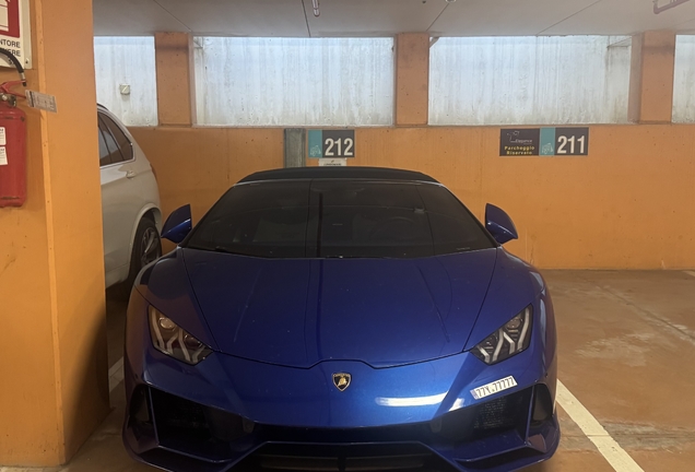 Lamborghini Huracán LP640-4 EVO Spyder