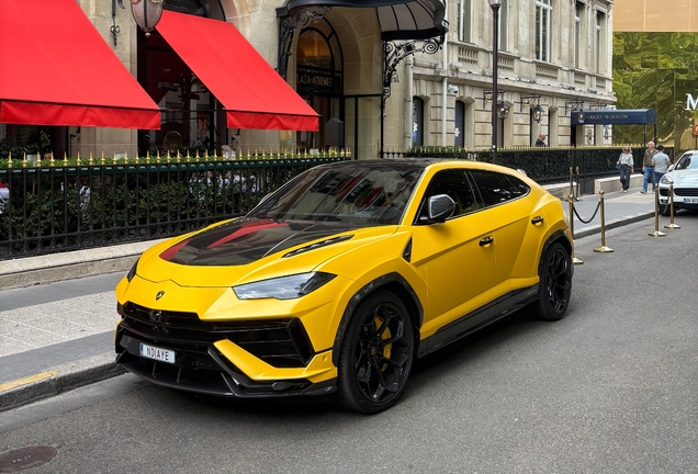 Lamborghini Urus Performante