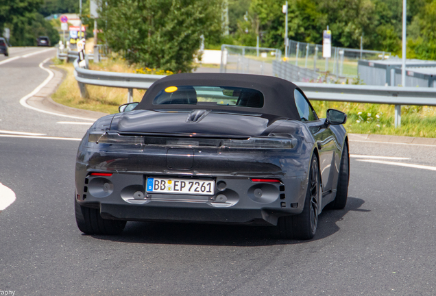 Porsche 718 Boxster EV 2025