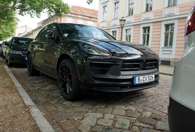 Porsche 95B Macan GTS MkIII