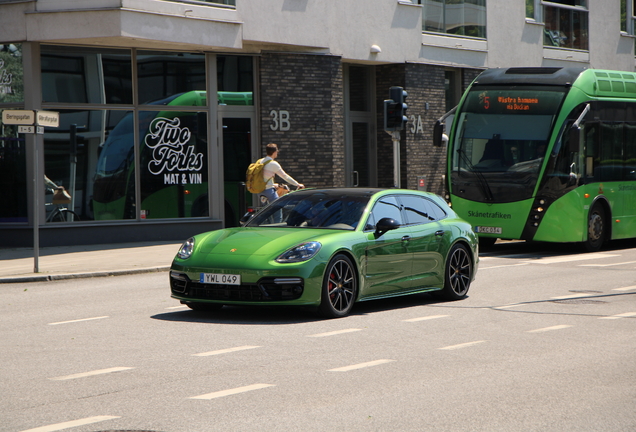 Porsche 971 Panamera GTS Sport Turismo