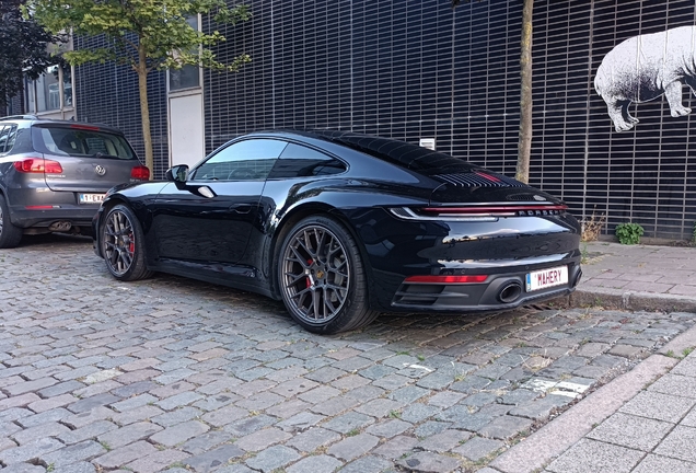 Porsche 992 Carrera 4S MkI