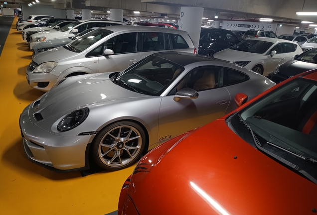 Porsche 992 GT3 Touring