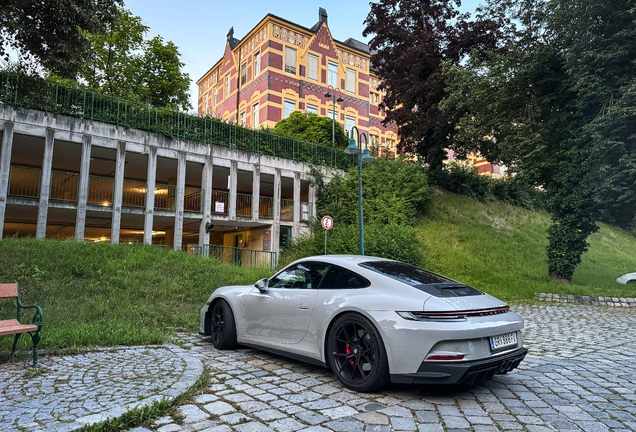 Porsche 992 GT3 Touring